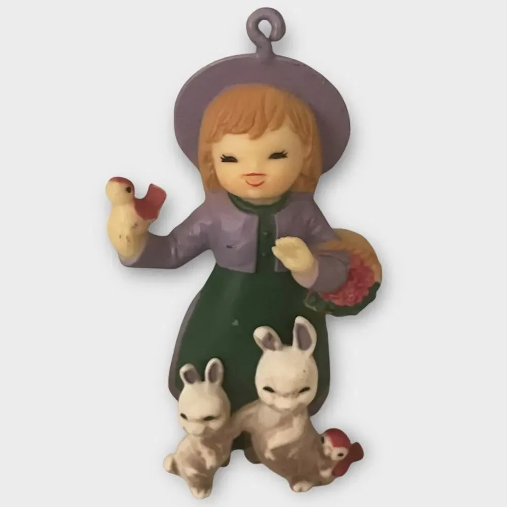 Christmas Around The World Little Shepherd Ornament Set Boy Girl Lamb Bunny VTG
